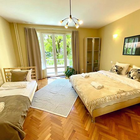 Bohemian Bright & Calm 2Br - Top Center - Private Balcony Sofya Dış mekan fotoğraf