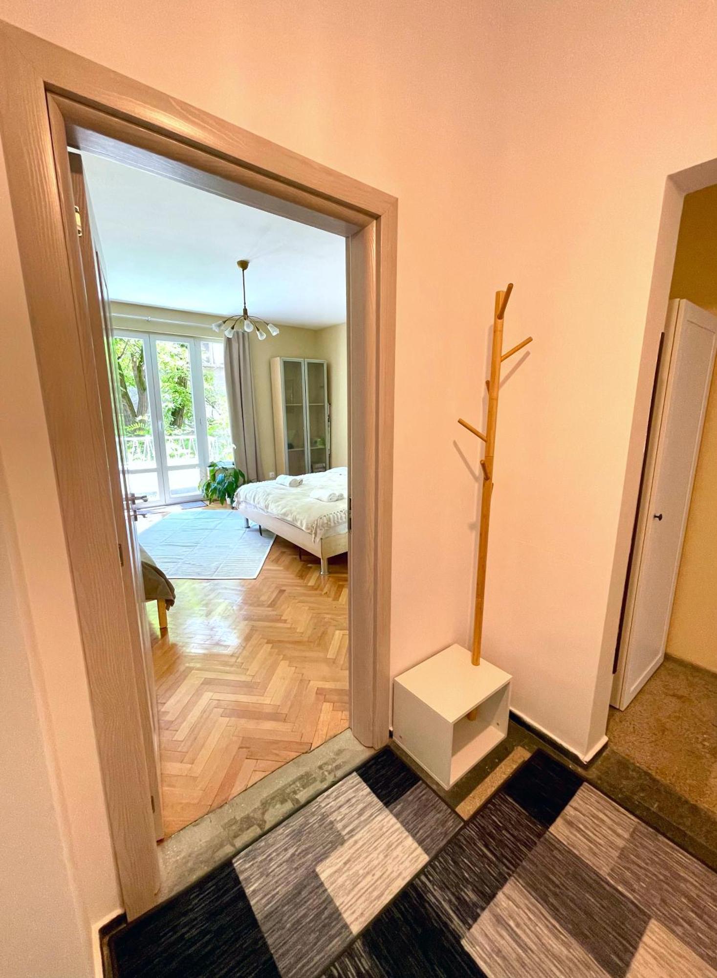 Bohemian Bright & Calm 2Br - Top Center - Private Balcony Sofya Dış mekan fotoğraf
