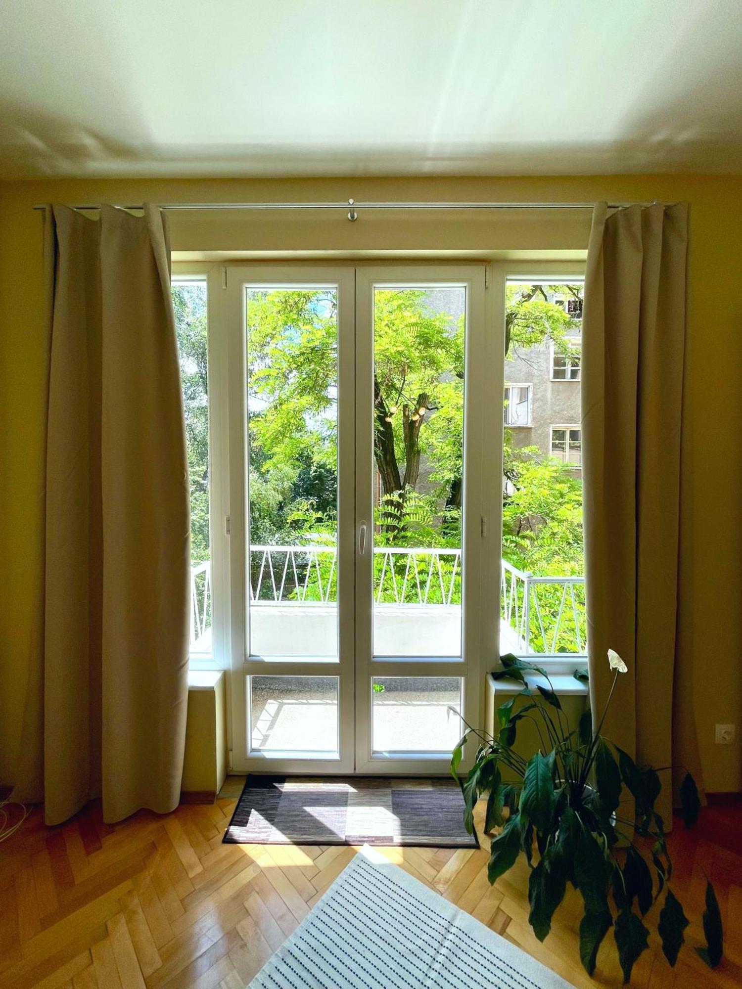 Bohemian Bright & Calm 2Br - Top Center - Private Balcony Sofya Dış mekan fotoğraf